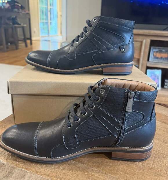 Steve Madden Jotting Men’s 10 Black Leather Cap Toe Chukka Boots NIB Zip Lace main image 6